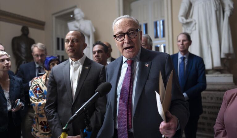 Costos de seguro de salud podrían dispararse sin subsidios de