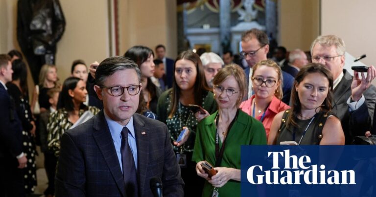 Demócratas se oponen a presupuesto por recortes en salud ante