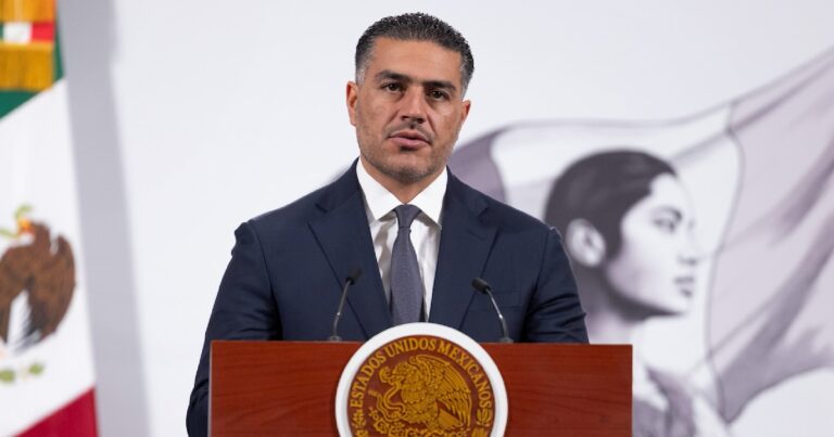 Harfuch desmiente orden de aprehensión contra ernesto ruffo por huachicol