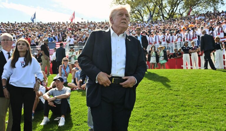 Jeffries critica a trump por asistir a la ryder cup