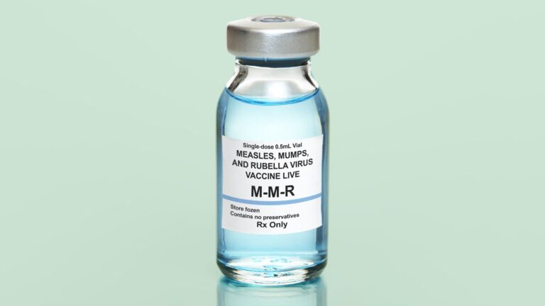 Aumento de casos de sarampión en cinco estados por caída