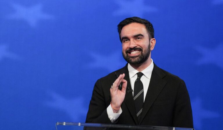 Neoyorquinos y su indiferencia ante la ideología socialista de zohran