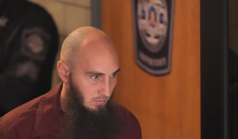 Sospechoso acepta culpabilidad por incendio intencional contra el gobernador de