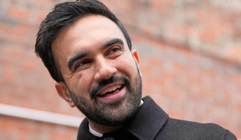 Cámara se opone a políticas socialistas mientras Mamdani se reúne