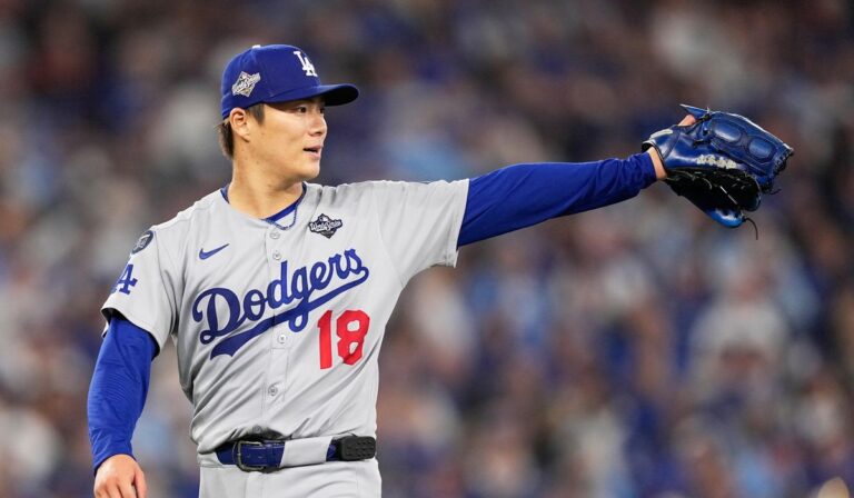 Dodgers Llevan la Serie Mundial a un Séptimo Juego tras Vencer a los Blue Jays con Otra Victoria de Yamamoto Dodgers llevan la serie mundial a un séptimo juego tras