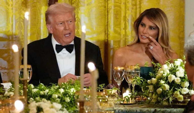 Melania Trump y Usha Vance visitan a familias militares en