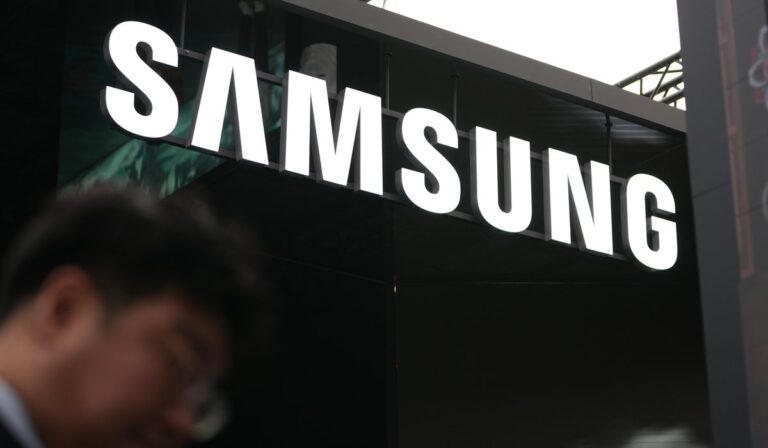 Samsung y otras empresas surcoreanas prometen aumentar inversiones en el