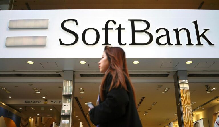 SoftBank vende acciones de Nvidia por 5.8 mil millones y