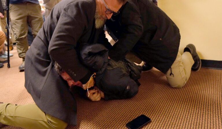 Anthony Kazmierczak, detenido por ataque a Ilhan Omar, tiene un pasado delictivo